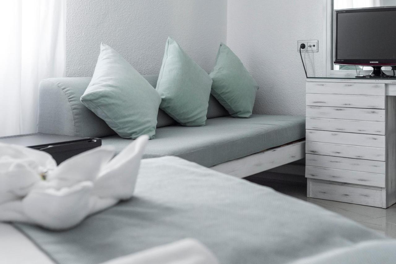 Hostal Bellavista Formentera Ла-Савіна Екстер'єр фото